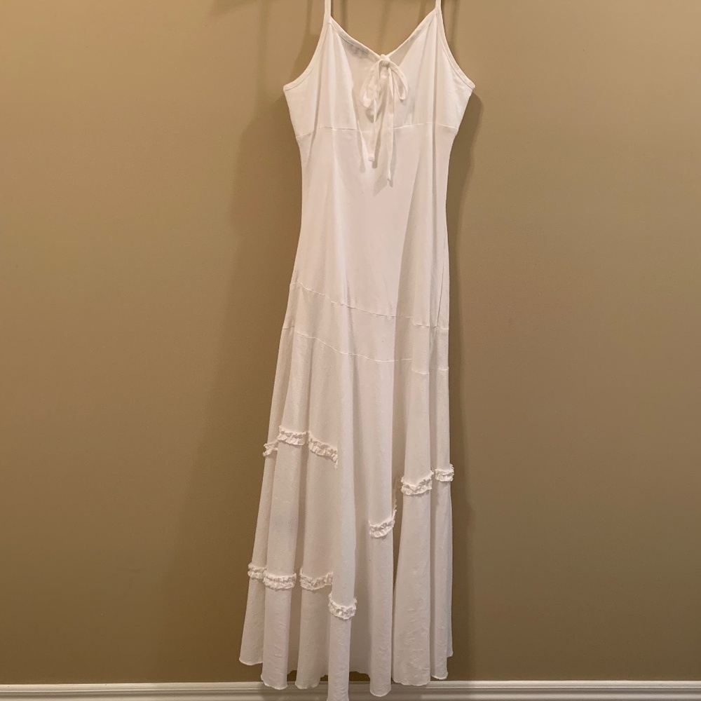 NEW WITHOUT TAGS - MAXI WHITE DRESS WITH STRAPS - SIZE S/M